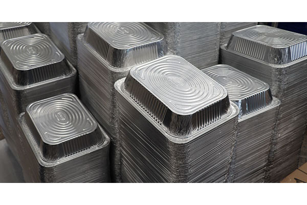 Four major advantages of choosing aluminum foil container manufacturers